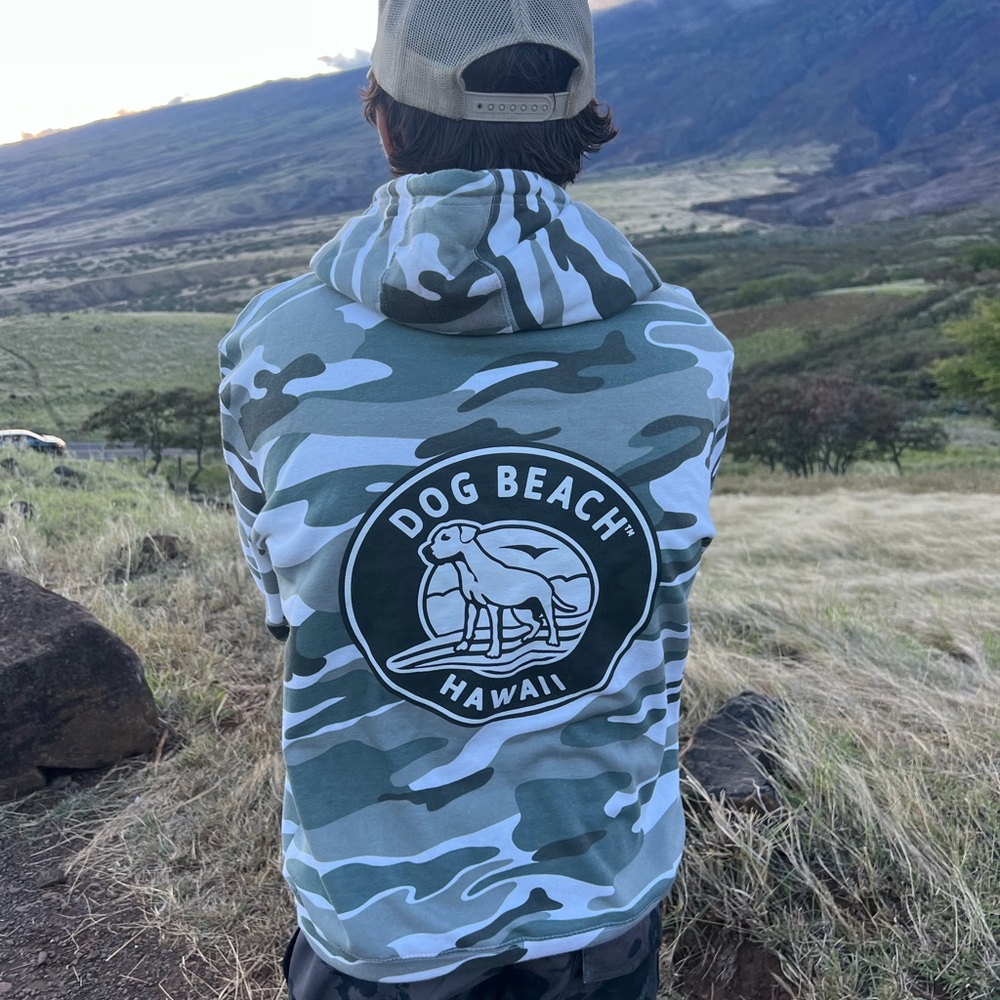 DOG BEACH HAWAII HOODIE - Picture 2 of 6